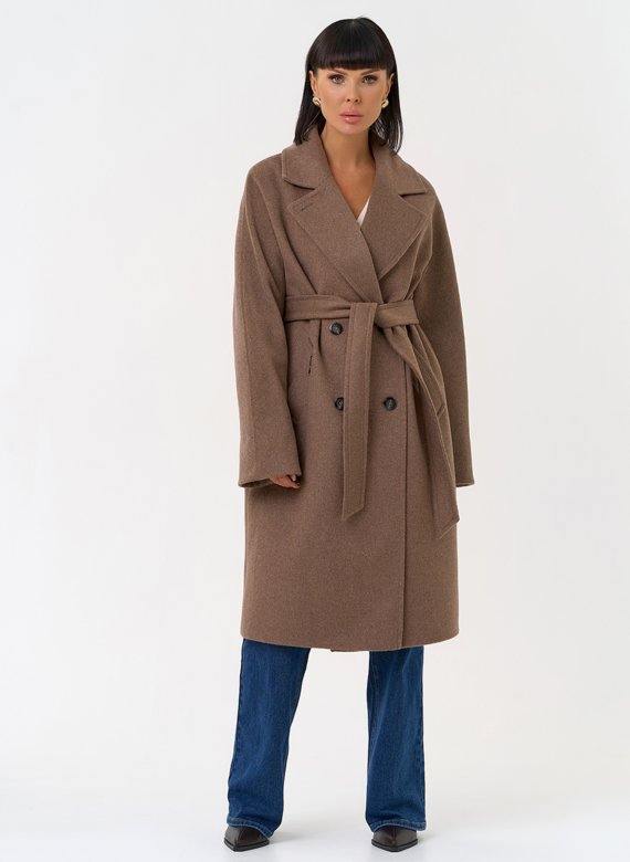 Женское двубортное пальто с поясом 