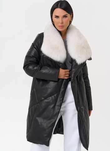 Пуховик из натуральной кожи с меховым воротником