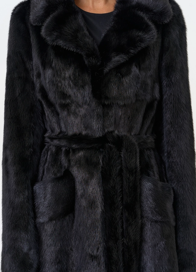 Длинная шуба из меха норки в черном цвете модель № 28080 универмаг малина
