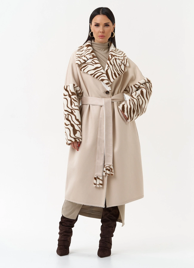 Двухстороннее пальто из эко замши с английским воротником модель № 29979 в рассрочку