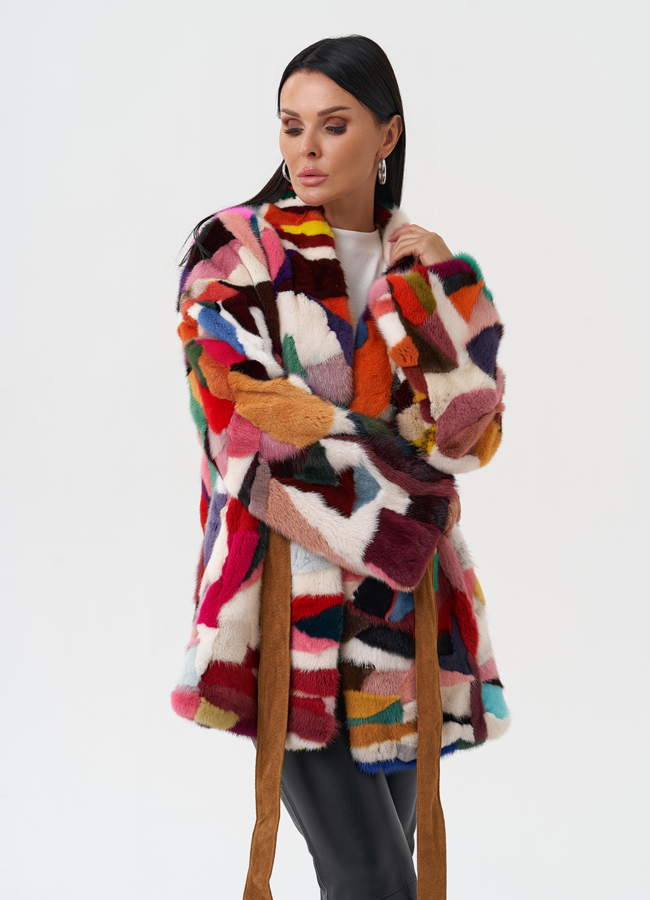 Яркая шуба из меха норки модель № 27622 универмаг малина