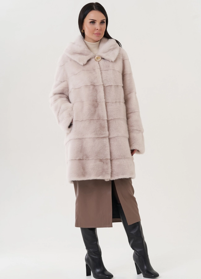 Шуба из норки с капюшоном  модель № 24957 универмаг малина
